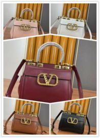 Picture of Valentino Lady Handbags _SKUfw107150744fw